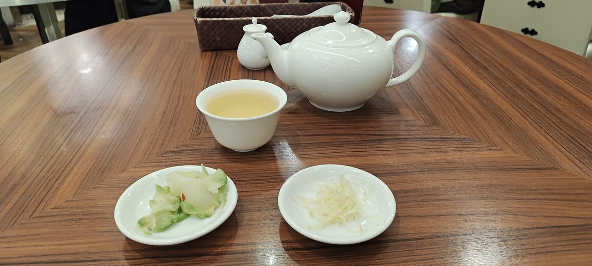 765Pro_Official's tweet photo. ソロで飲茶。 https://t.co/mASrL5sUmM
