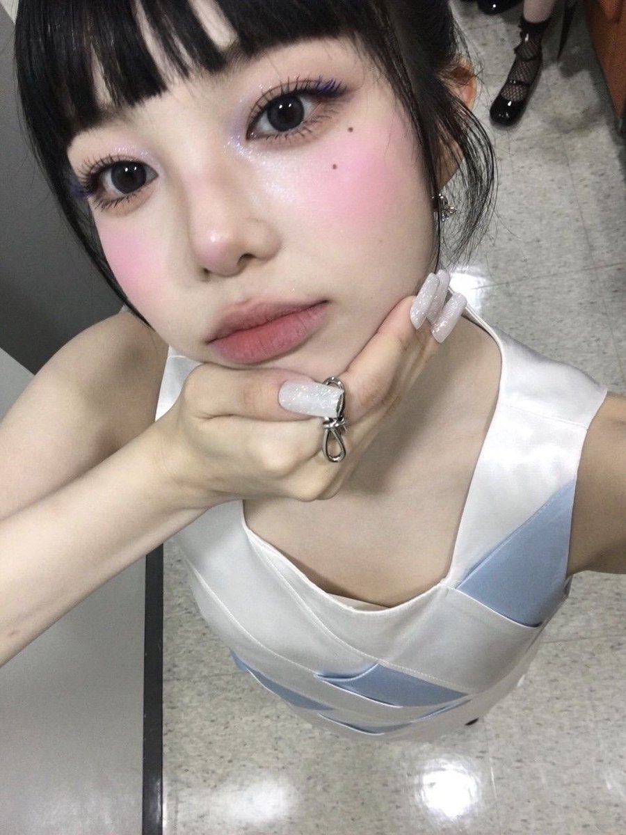 ijfbnk's tweet photo. 붙여 할 허접 구한당💦💦💕
#붙여 #연능 https://t.co/ygnu74s2mP
