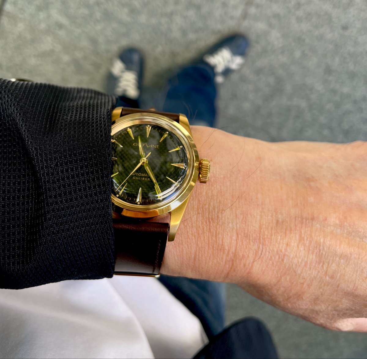 powerwatch's tweet photo. 今日は新作のコッチをおともに青山一丁目へ！
ドームなのでどうしてもプラ風防への映り込みは致し方なし。ただコレも味。

50年代の古典美に繁栄を願う日本伝統模様を凝縮。破格の6万円台で手に入る高性能機械式搭載の最新作！ | クラウドファンディング - WATCH MAKERS（ウオッチメーカーズ） https://t.co/xsFdwRDwi7 #クラウドファンディング
#アウトライン #ICHIMATSU #市松模様