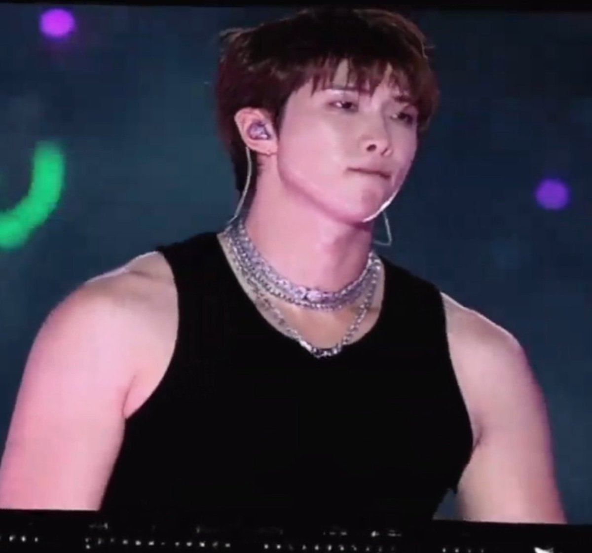 viraltakes's tweet photo. RM of BTS looks handsome as ever in new click from a BTS concert. https://t.co/MEjEqMUqZY