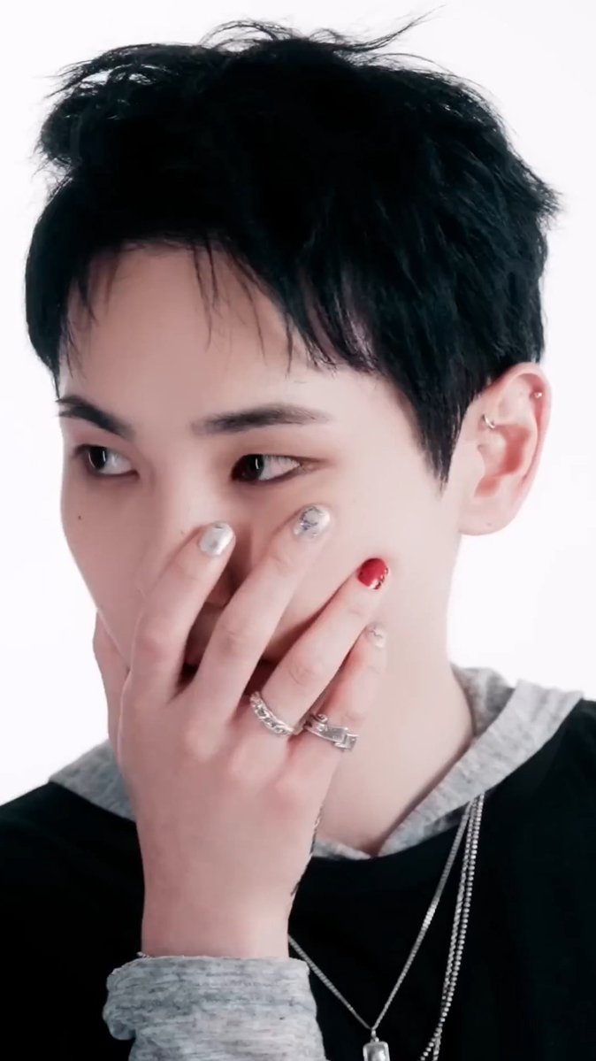freakeychoice's tweet photo. i can make everything about minkey https://t.co/uTTlPFLf1D