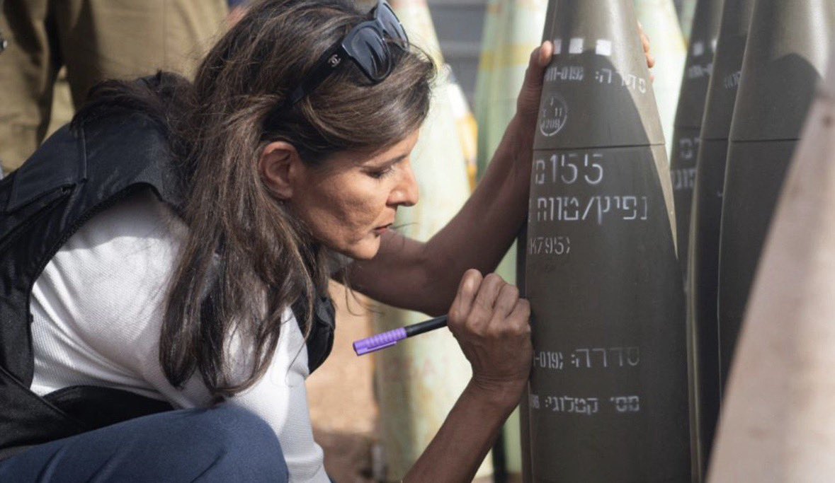 minamonteguide's tweet photo. @NikkiHaley This is public execution. Stop bombing our children in Iran
#Minabschool #minabmassacre #Lamerd https://t.co/G5UqDTtSty