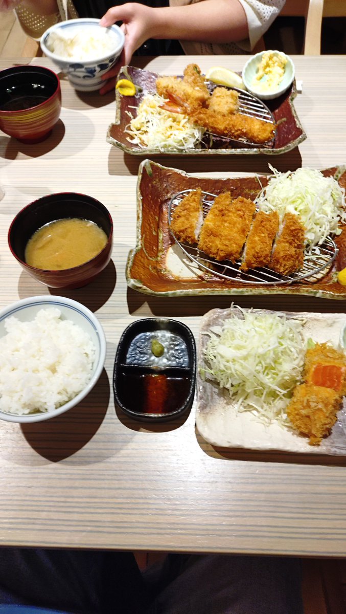Kui_Nige's tweet photo. カツ。 https://t.co/lgvN4td0YR