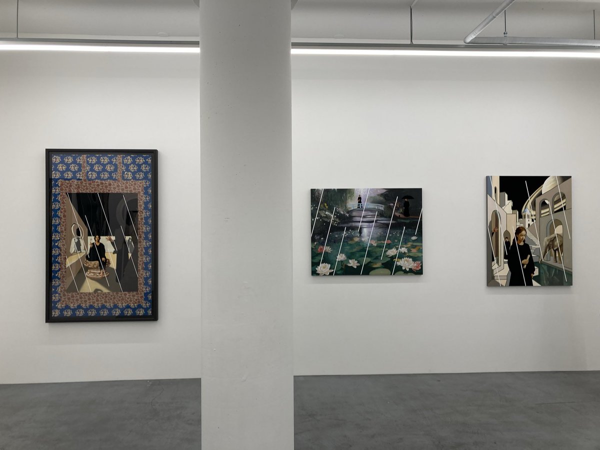 feelfields's tweet photo. HENKYO
小森紀綱個展『九曜-Navagraha-』

SNSで拝見して、ぜひ見に来たかった。

古典的な人物や建物
異質な程強調された輪郭線
飲み込まれる様な強い黒ベタ
広重の雨の様な光
惑星と結ばれた手印

様々な要素が詰め込まれた
古典絵画と仏画と現代アートが融合した様な作品は本当に素晴らしかった。 https://t.co/FvfsUfT3Fd