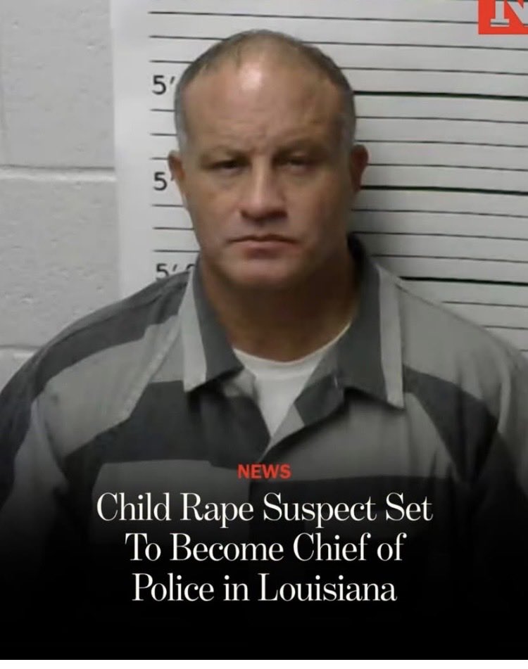 Suzierizzo1's tweet photo. This is Christopher Paul 48 &amp; he is a candidate for Police Chief of Elizabeth,Louisiana &amp; he was arrested in early September after he was accused of raping two 13 year old girls 20 years ago. He’s facing two counts second degree rape &amp; still vying for the job of Chief of Police. https://t.co/Xp4EIReL5c