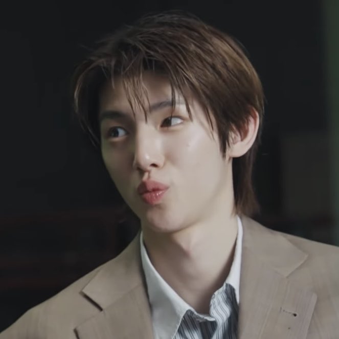 juhoontwt's tweet photo. baby duck i love you https://t.co/1YKa9JyEvr