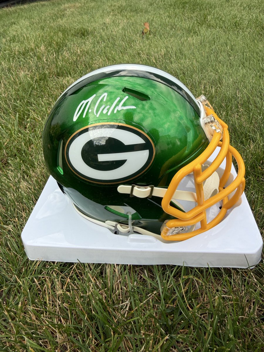 TavernWISports's tweet photo. 🧀Matthew Golden Giveaway🧀
Round 2! FTB!

Win this signed Golden mini helmet!

Rules: 
1. Follow @TavernWISports 
2. Retweet this post
3. Reply how many receiving yards Golden has vs Bears tomorrow! One guess per account. Closes 12pm CT

First to comment the exact yardage wins! https://t.co/AXRJHwFaY9