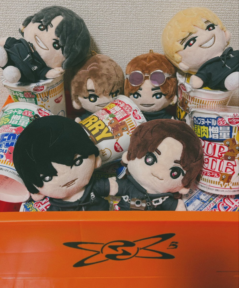 HARUxG4's tweet photo. STock Boxようやく使うときが来た💎
カプヌ生活1日目にして麺より米派だと思い出し
2日目にして早くもスキップw
3日目も軽快にスキップし
4日目は他の味ならということでなんとか
のんびり食べよう🍜
ところできょもぬ、
なんだかもちもちですけど食べました？笑 https://t.co/aMNbU8TuW0