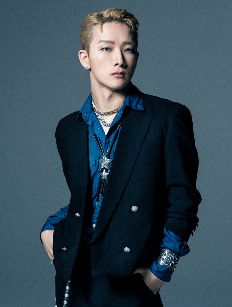 kinpatsubouzuu's tweet photo. my showron serving the hardest for budding visuals oh yes divas ‼️‼️‼️‼️ https://t.co/TGK0BVCnqG