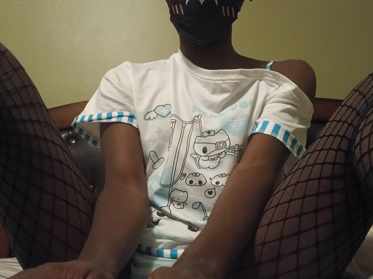 Azureutfp's tweet photo. Happy femboy Friday!!! https://t.co/32zQ55Mns7