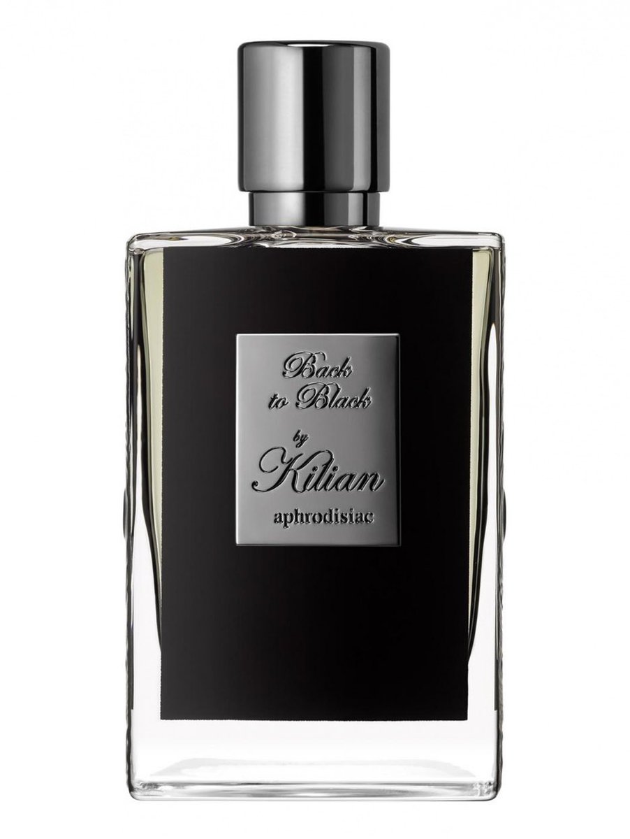 ohgawdjay's tweet photo. Jay is now on Weverse talking about his plans for his perfume collection, but he confirmed that his all-time favorite is Kilian’s Back to Black. 🖤 https://t.co/Eku8nq8O98