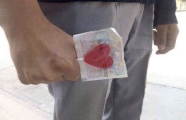 mi2teepor's tweet photo. yo humildemente viendo a las thais y chinas con sus arreglos de dinero para por 

#24thHBDPOR https://t.co/aVQ9rjbWmQ