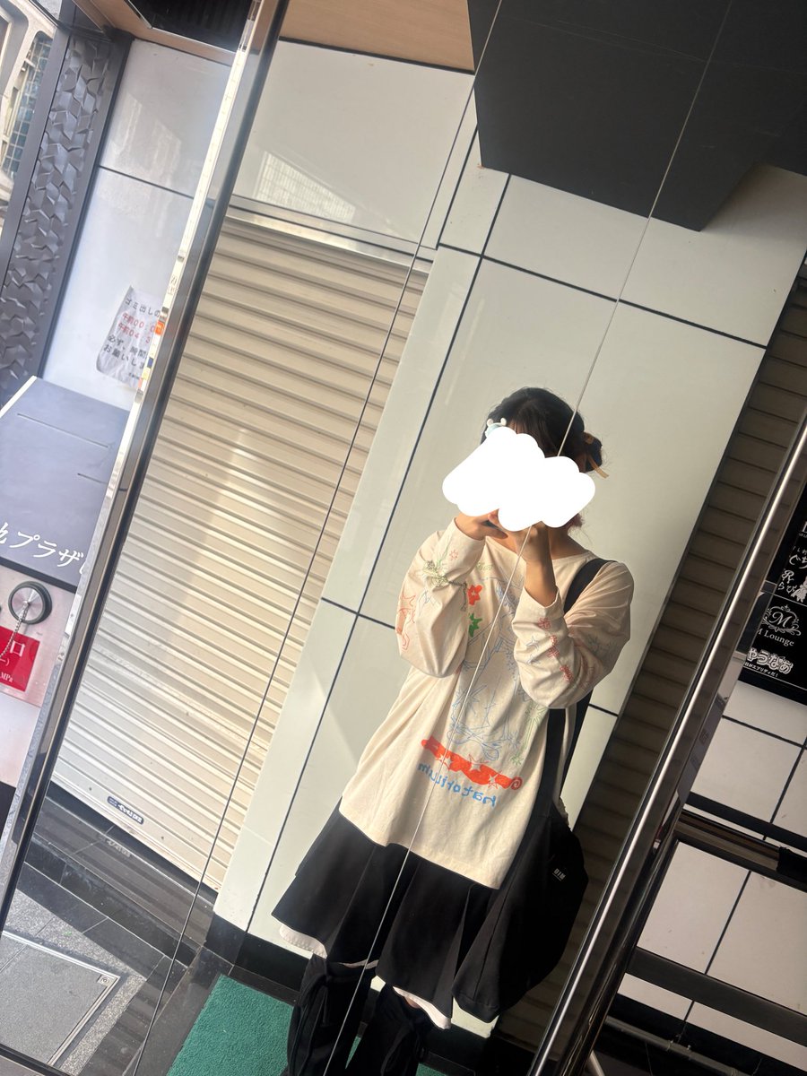 Natoriloverr's tweet photo. 넘 일찍와서 걍 우메다에서 걸어가는중 https://t.co/9eiLAc5w5I