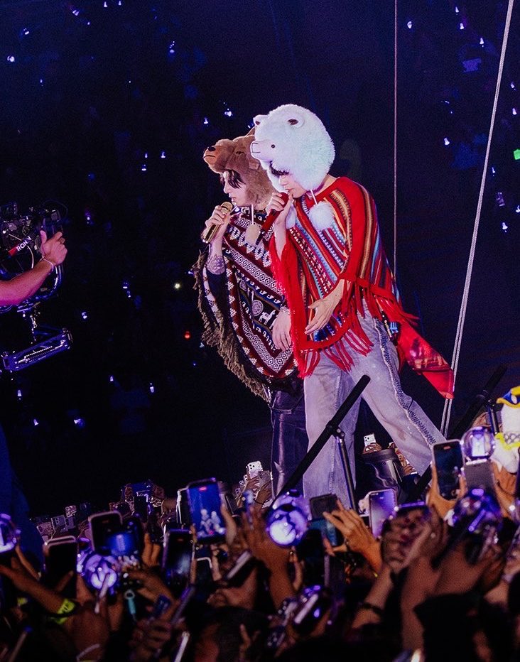 jungkovtae's tweet photo. THIS PIC OMG 😭 https://t.co/0Wtk35UWTp