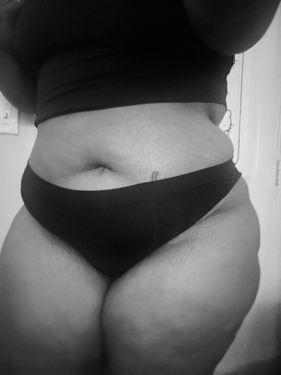 venusinlunar tweet picture