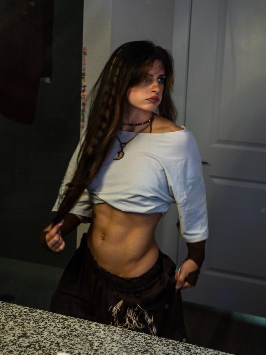 onlymuscular's tweet photo. 📸#Teagankirin https://t.co/7MhfmgoECs