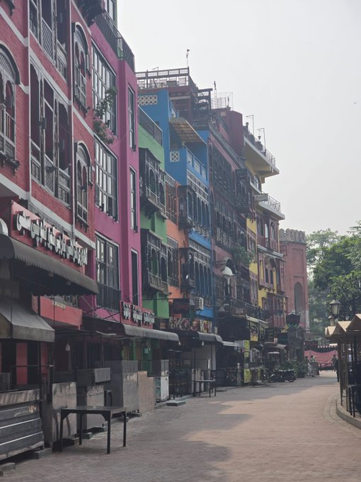 MalikUmar__'s tweet photo. Lahore is one of the best historical experiences with lively culture. #Lahore #Punjabi https://t.co/kiKaFPcPET
