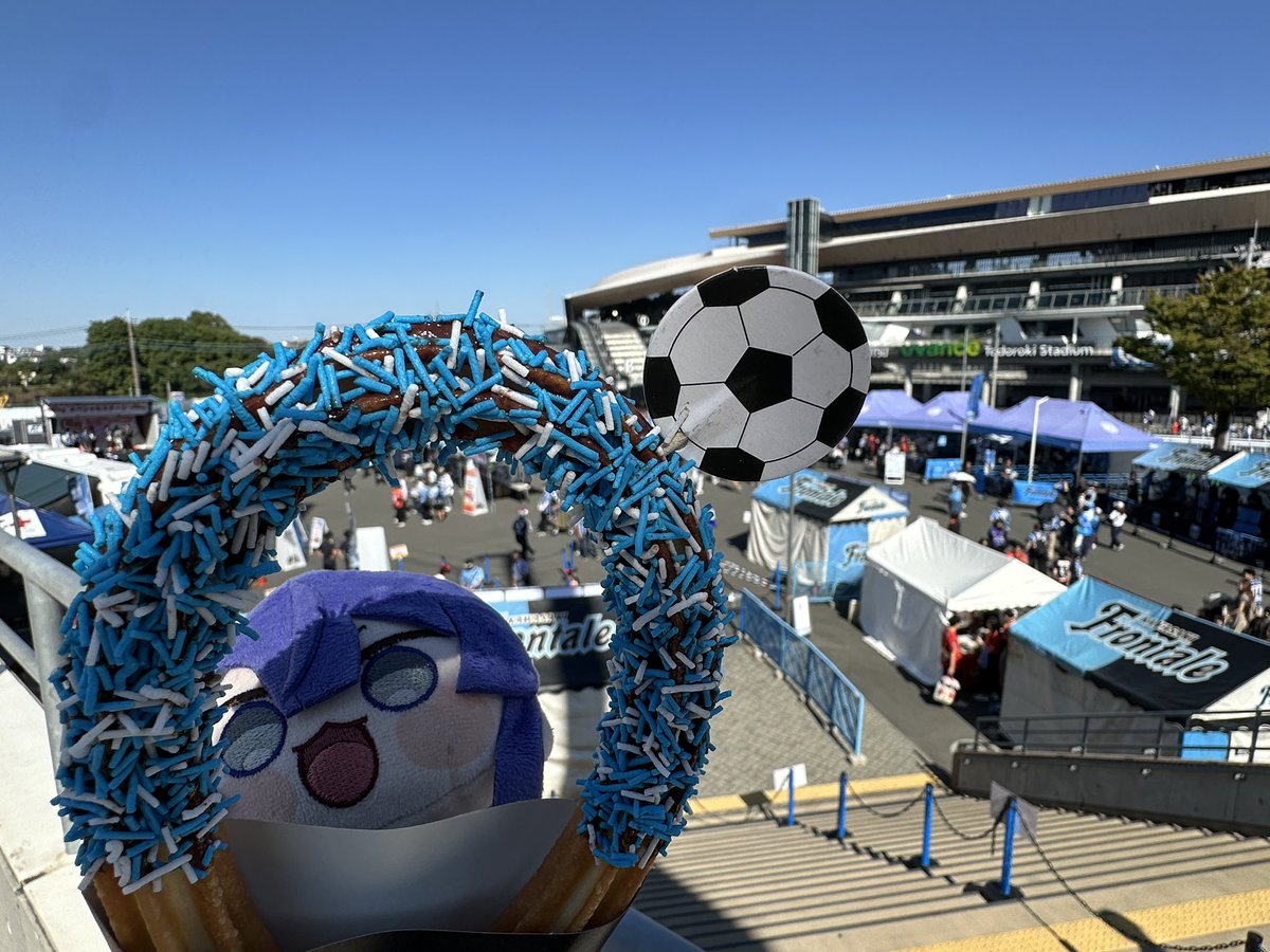 frontale16KBG's tweet photo. 今日のスタグルはチュロスです🐬 https://t.co/XBMz7I71x9
