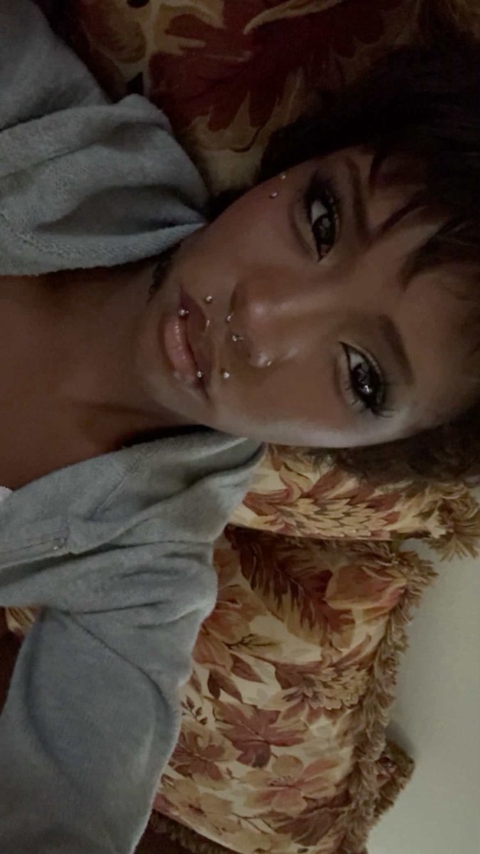 muntilucant's tweet photo. Who wants too see me fuck my pretty girl were new too sharing but already think it’s hot looking too get some tribs for her or edits too #bwwm #ametuer #couple #goon #wankchat #bwc https://t.co/fJZWI5uyEM