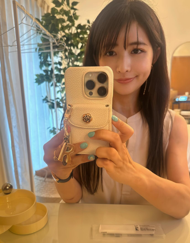 rcdsp92643936's tweet photo. 初めて投稿してみたよ〜🥹💕 

気に入ってくれたら、いいねしてくれると嬉しいなぁ〜っ♡🫶🏻💗 https://t.co/nF8yXldeGp