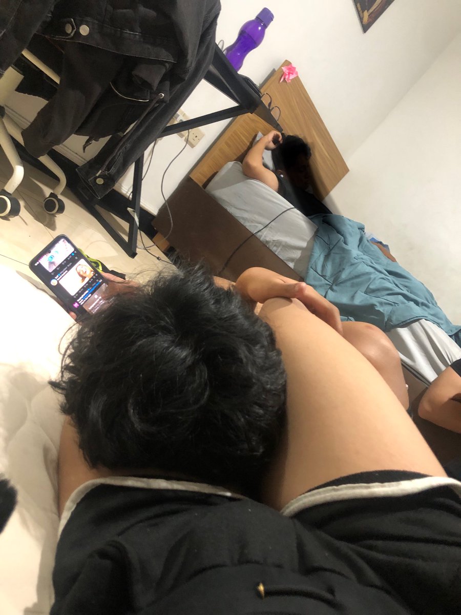 AaPasiya's tweet photo. who doesn’t like thighs right🥰 https://t.co/2GCFZnVNwD