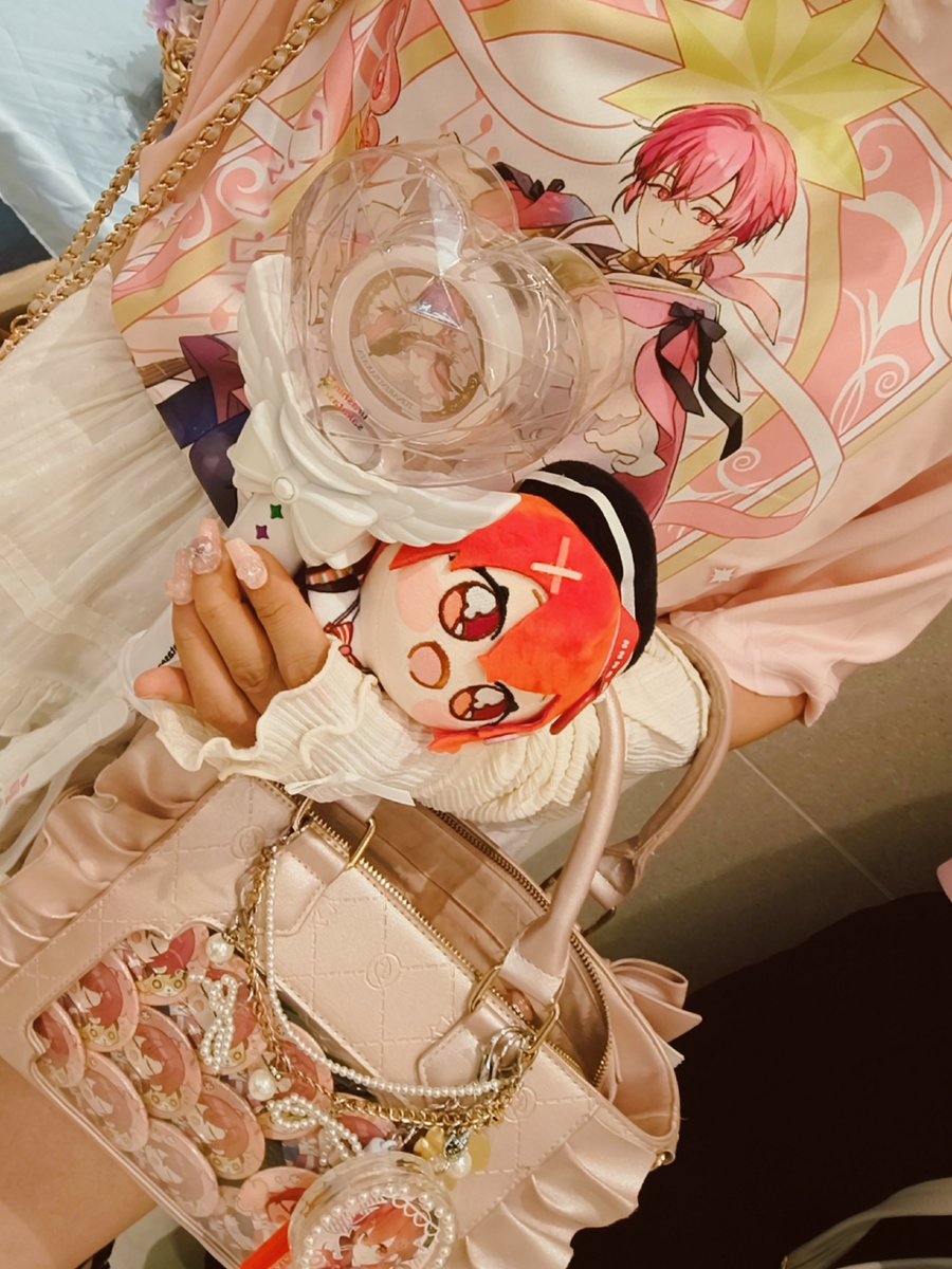 Neo_1205113's tweet photo. 本日爆誕𝑮𝑰𝑹𝑳です❣️楽しむぞ〜🎀🪄︎︎ https://t.co/KdvYYJclrg