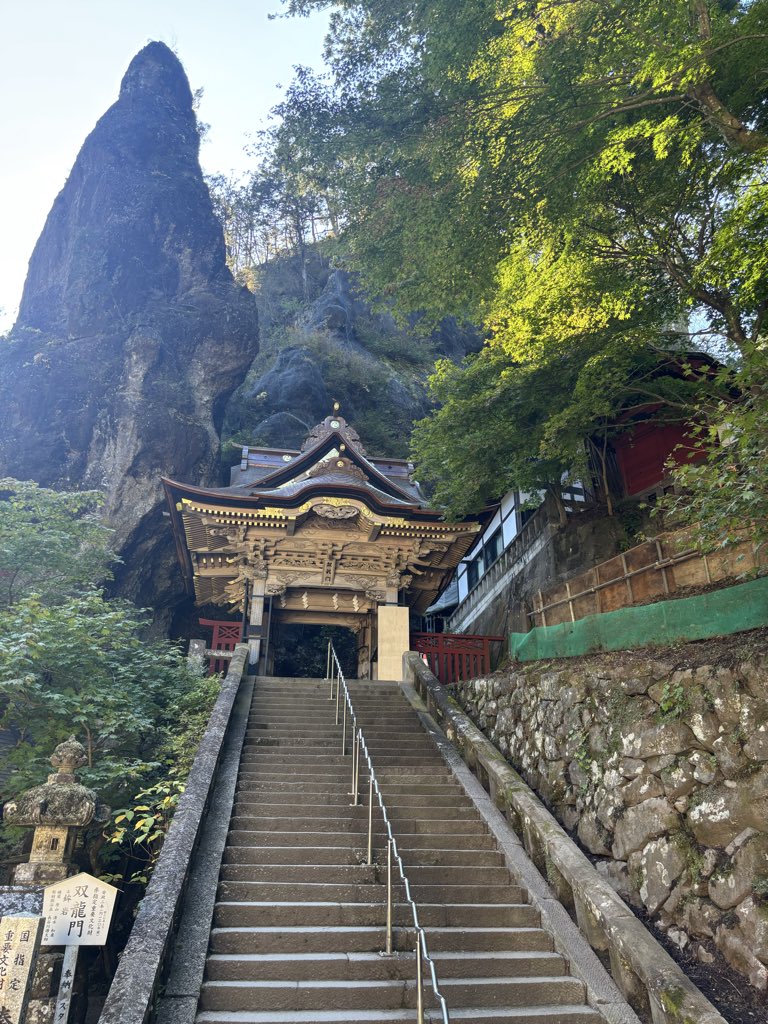 tr6_9's tweet photo. 榛名神社にきた https://t.co/dQNYKQlG3j
