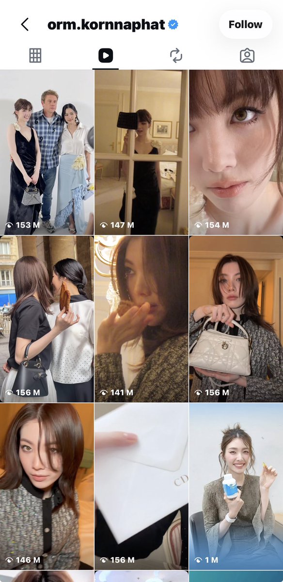vidhi12_'s tweet photo. They are bringing shame for all Thai celebs..😒

Used bots not just for them but also their makeup &amp; hair artist thinking it will boost their EMV

Now everyone knows, how they use bots to secure their top spot..

Because it’s pretty obvious #PFW https://t.co/7khR4noILP