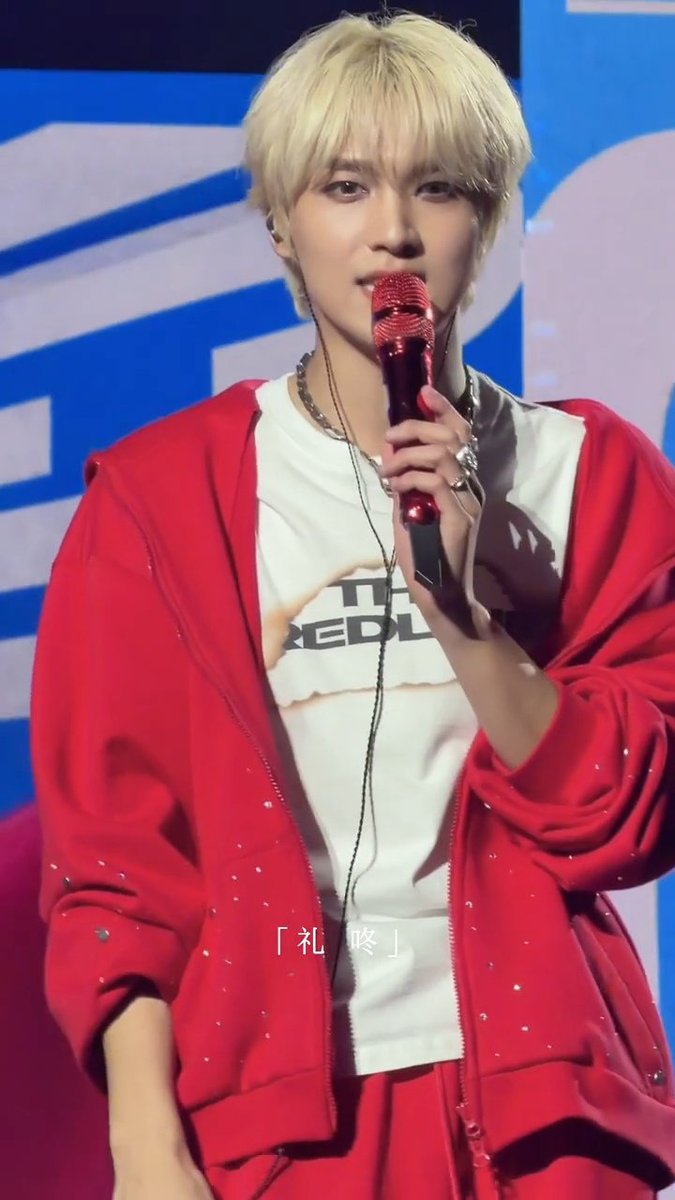 haechan_chanhae's tweet photo. 얘들아.. 해찬이얼굴진짜말도안되....ㅁㅊ..........
https://t.co/XxSL6JxRo0 https://t.co/iqyWmrIJEn