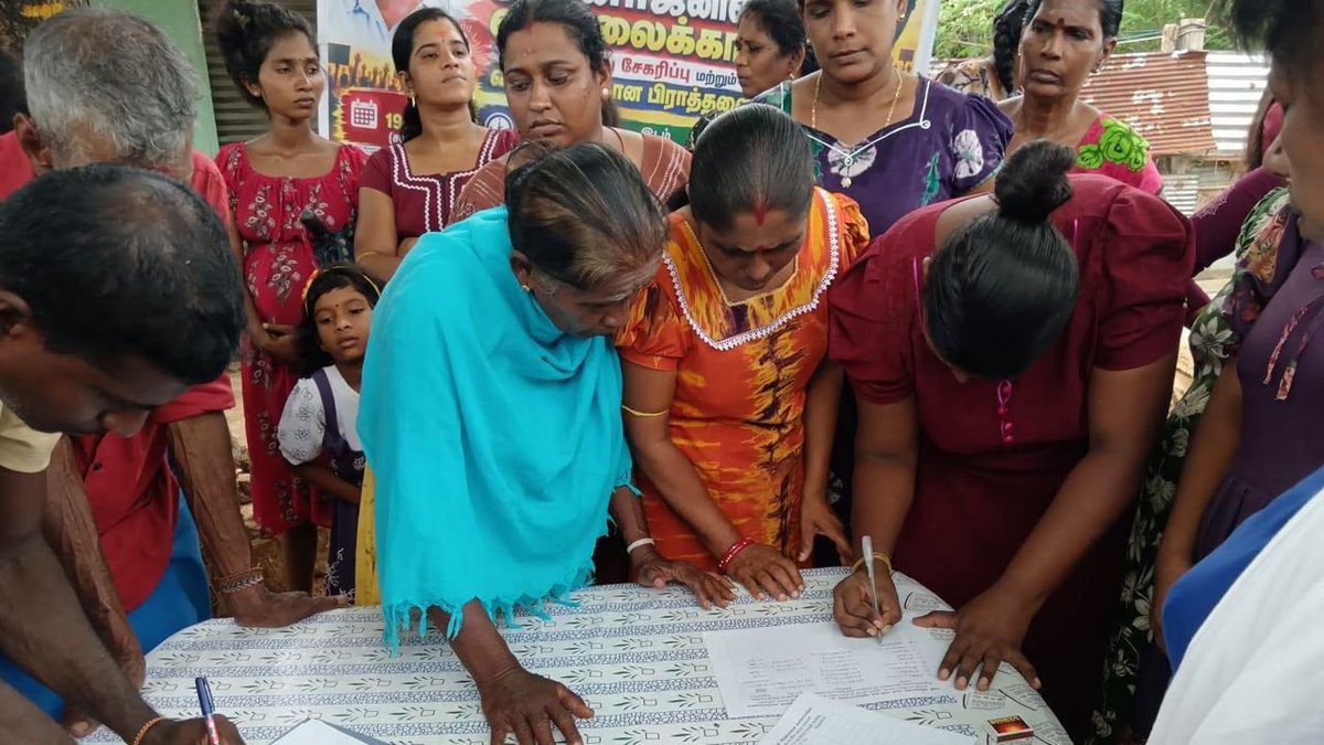 KreatelyMedia's tweet photo. Sri Lankans signing petition demanding the release of Anojan.
#SaveAnojan https://t.co/lVHYunEIvx