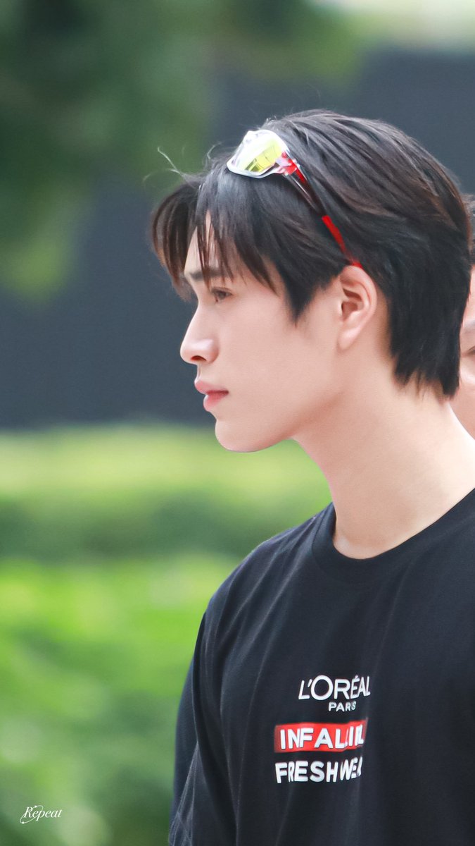 Repeatt_18's tweet photo. โอ้ะ อยู่ไม่ไหวๆ 🫨🫨🫨🫨🫨 https://t.co/8uGLO858lf