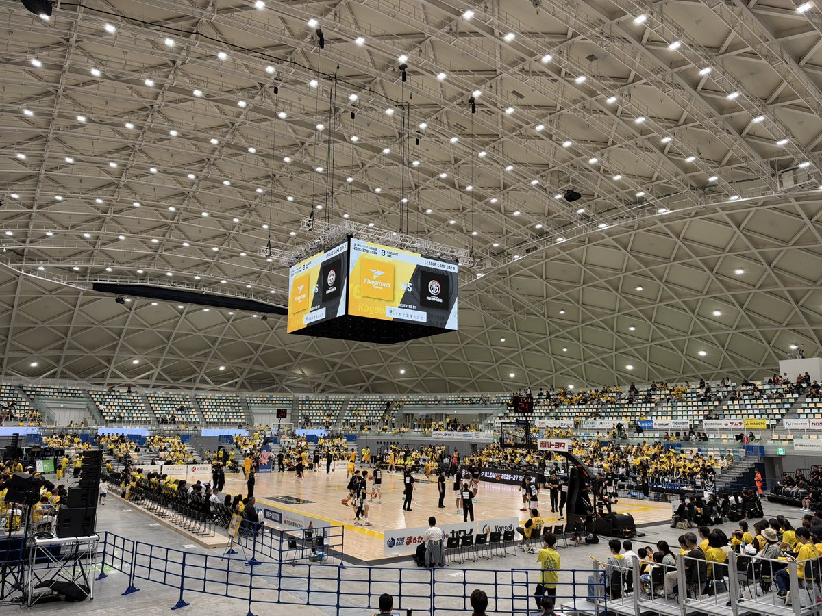 konntumi's tweet photo. 今日はここから。
香川ファイブアローズvs鹿児島レブナイズ戦。 https://t.co/hUohWPw0tK