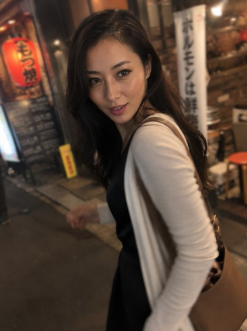 fcpsy36596381's tweet photo. 48歳ババアです    

同年代～年上でメール交換してジジ友なってくれる人いませんか？！ https://t.co/387XHbAm0J