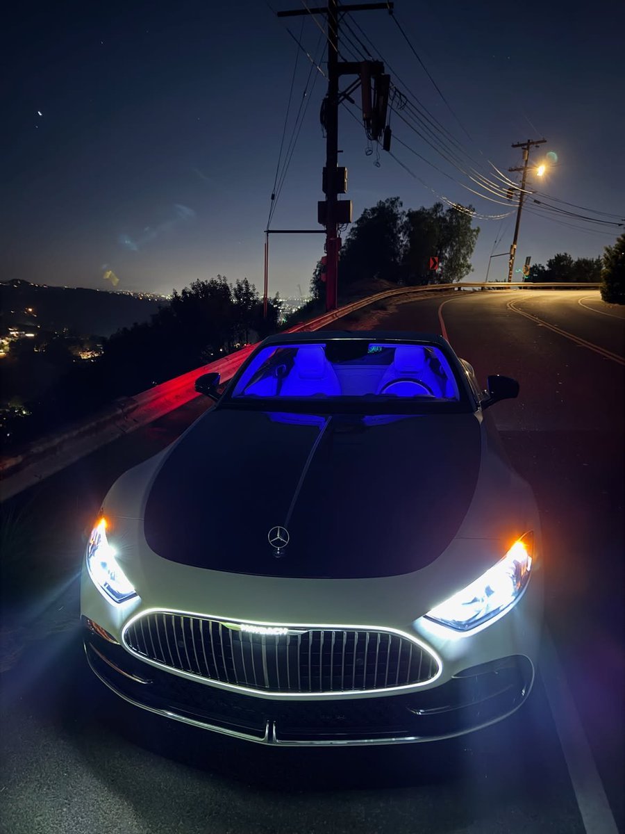 ZyroCar's tweet photo. Mercedes-Maybach SL https://t.co/07CJqLspkc
