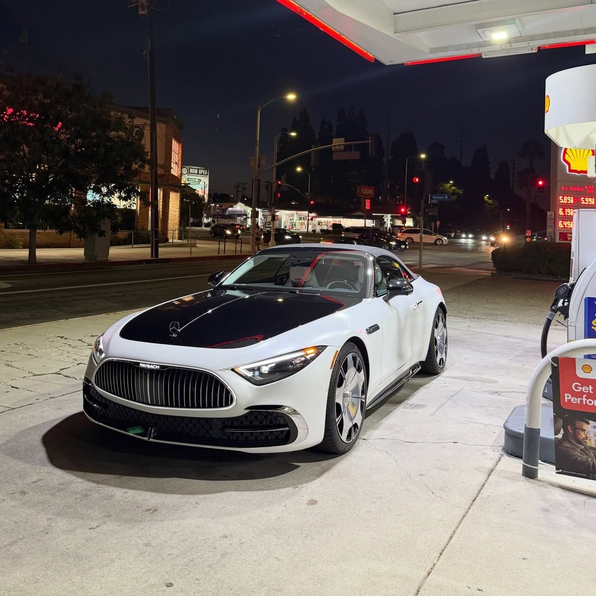 ZyroCar's tweet photo. Mercedes-Maybach SL https://t.co/07CJqLspkc