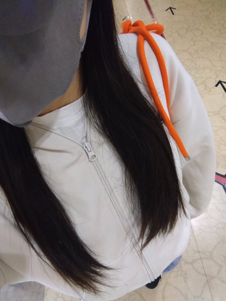 yuui00914's tweet photo. 家族と映画🎥 https://t.co/urDVxNmnhU