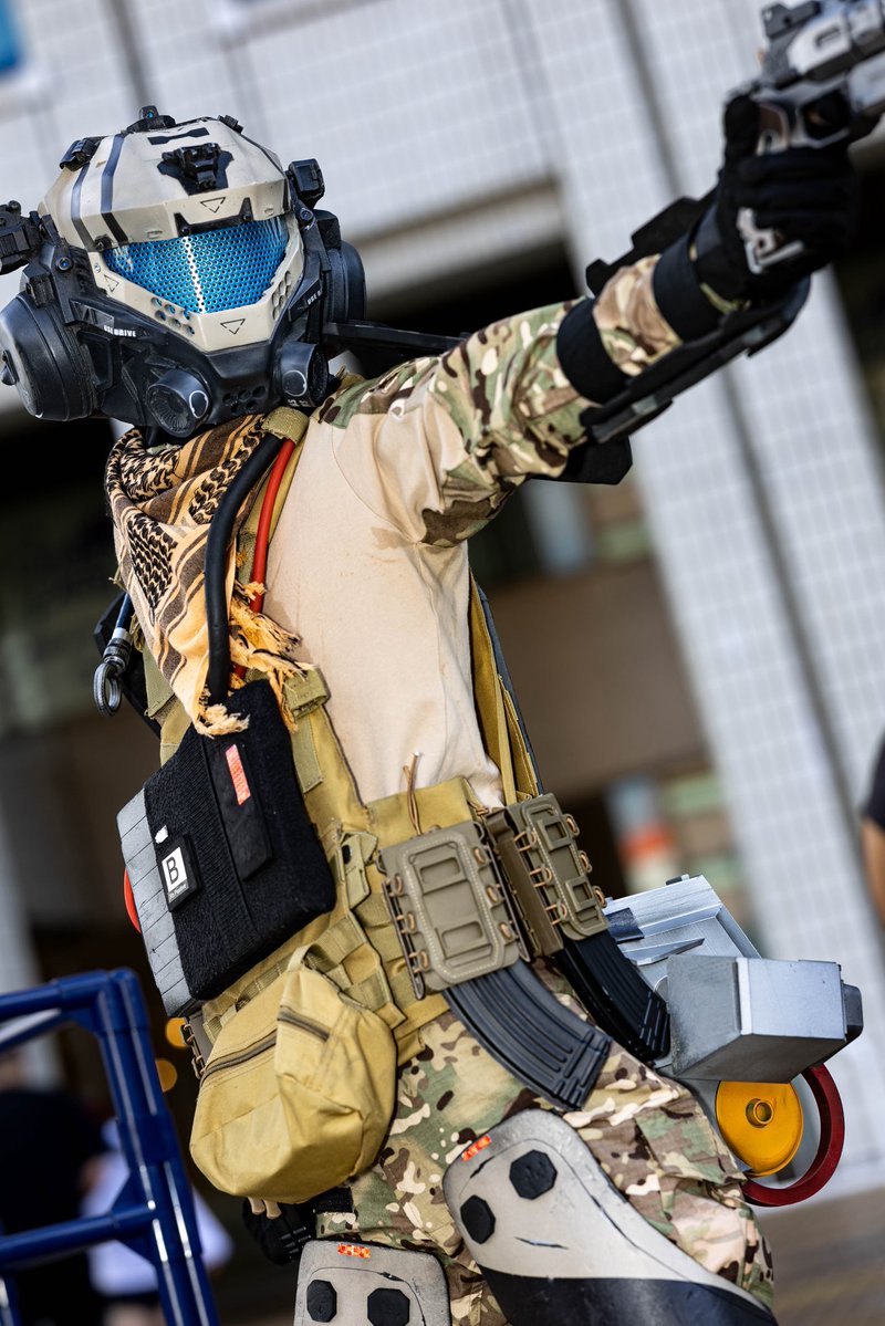 koutyasergeant's tweet photo. 素晴らしい提案しましょう…あなたもコスプレをやりましょう！！体力使うから健康にいいですよ！！

お財布の中は寂しくなるけど…

#三連休だー皆銃を持てー
#3連休はフォロワーさんが増えるらしい https://t.co/icShxX7cL2
