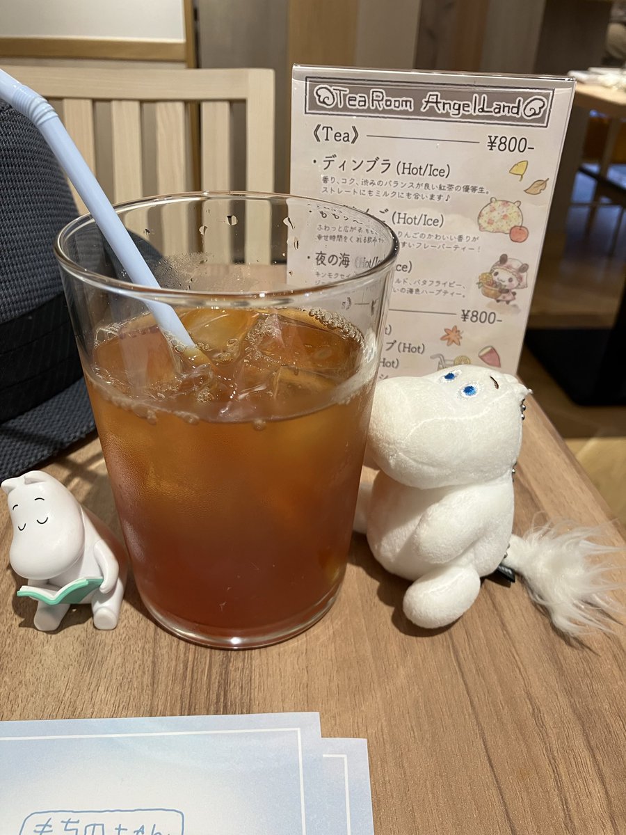 kenazkano's tweet photo. 新中野に櫻井ひろ*さんのイベント A song for ⅩⅩ Tearoom #AngelLand に行ってまいりました
オムライス、スコーンにディンブラをホットとアイス、アールグレイをホットで頂きました
オムライスの卵のとろとろ感が素晴らしかった…スコーンも紅茶も美味しくいただきました https://t.co/klxdhRHIAN