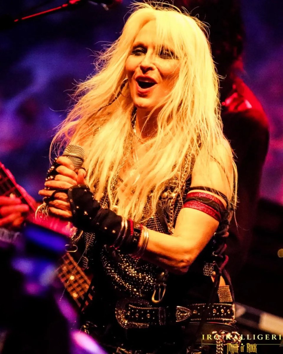 DoroPesch_'s tweet photo. A huge thank you to #MythOfRock for the incredible concert review and these amazing photos! Hearing your energy and seeing your passion makes every moment on stage worth it.
I can’t wait until we rock together again!
🤘💪❤️🙏
#Love #Doro Pesch

#doropesch
#allweare
#warlock https://t.co/ahXwcv1NfD