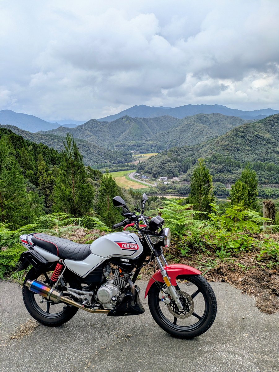 YodakinBo_Rider's tweet photo. 今日は雨が上がってからのセッティング確認散歩ツーリング。

#YBR125 https://t.co/4uGnGLzJL2