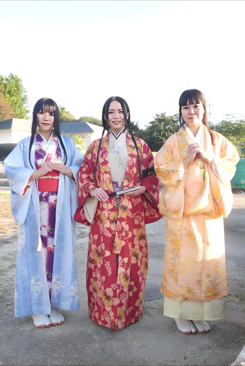 yxQ2k8iO2yUEggM's tweet photo. #京都・長岡京おもてなし武将隊つつじ
 #細川玉子 様
 #いと 
#岡山戦国武将隊 #お福 様
たまいとてーてー眼福バージョン☺️
#岡山城 #おかやま桃太郎まつり2026 https://t.co/UzMK8PbyAX