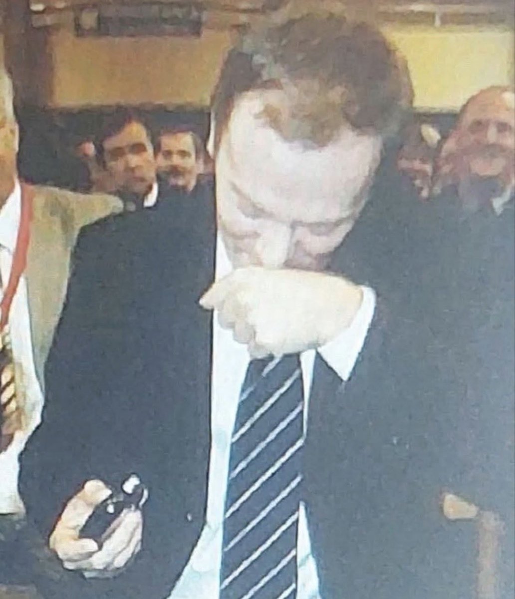 PolowiczW's tweet photo. @dee_joanna4560 Kołodziejczak ma większe problemy. A zdjęcie też bez związku https://t.co/pLAmhdyBIT