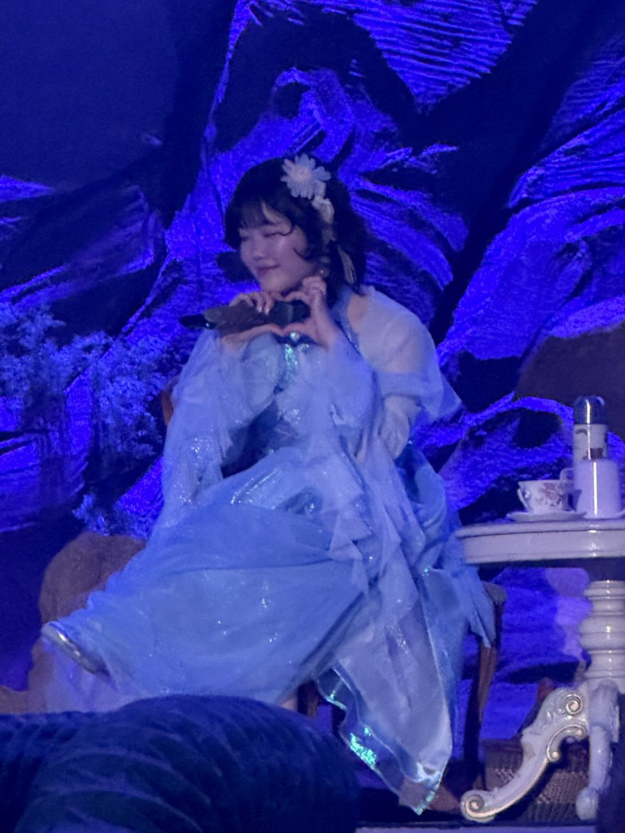 akmu_dotol's tweet photo. 사랑훼,,,, https://t.co/5WsdKfLBAq