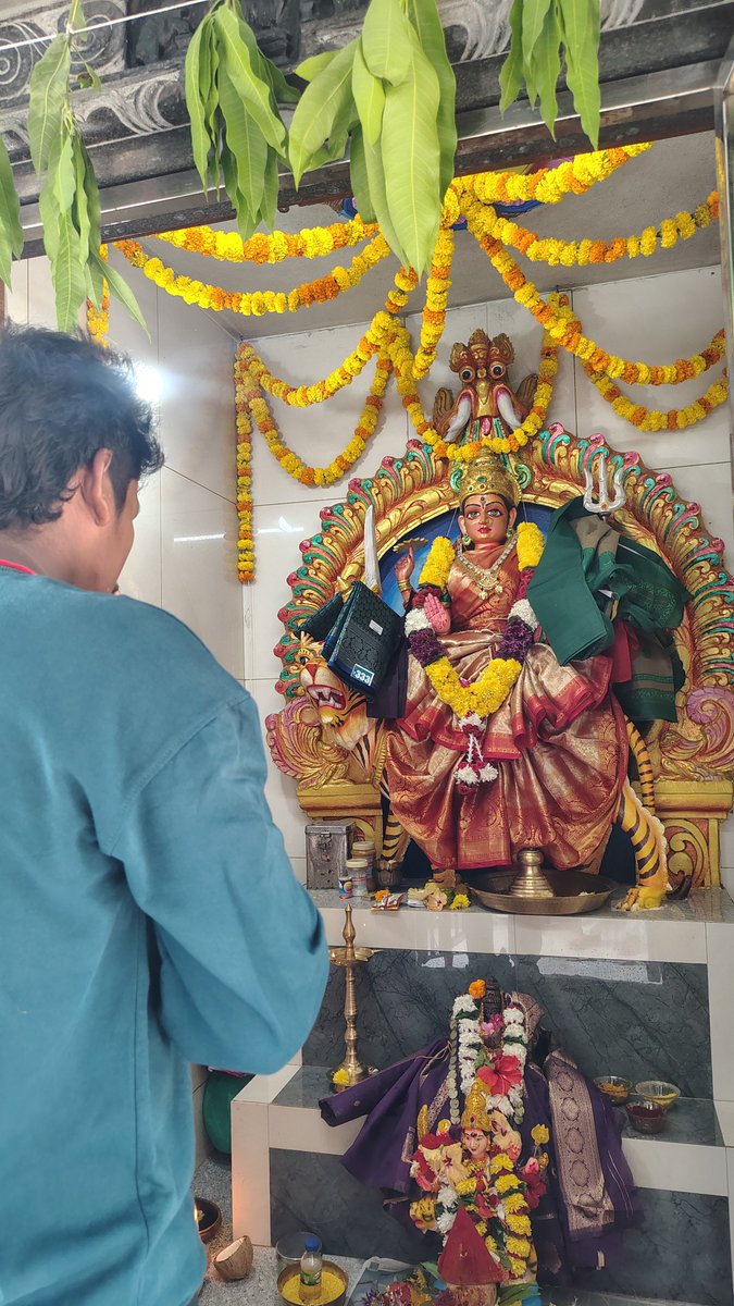 TarakTweets_'s tweet photo. My Caste - ST 
My Religion - Hindu 🕉️

🚩 🕉️ PROUD TO BE HINDU 🕉️ 🚩
🔱 SANATANI FOREVER 🔥
🚩 जय श्री राम 🚩 https://t.co/MSjjqX67l7