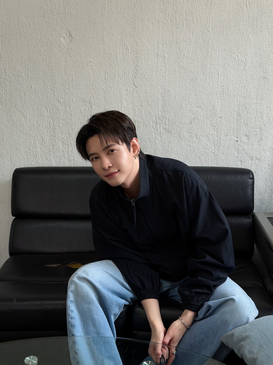 SupanutOfficial's tweet photo. [ 261011 ] 🐏 @supanut_l ✦ IG post update ✦ (1)

— ก่อนวันจันทร์ 😴

#supanut #Myaries https://t.co/Hpxo1UALt2