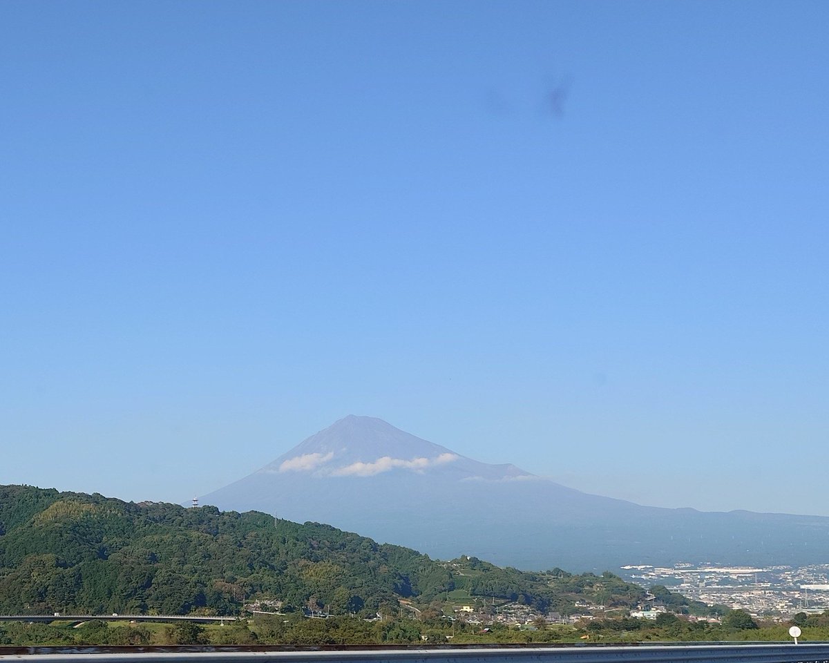 nice_nature_75's tweet photo. 今日の富士山 https://t.co/uFcXkvF5WU