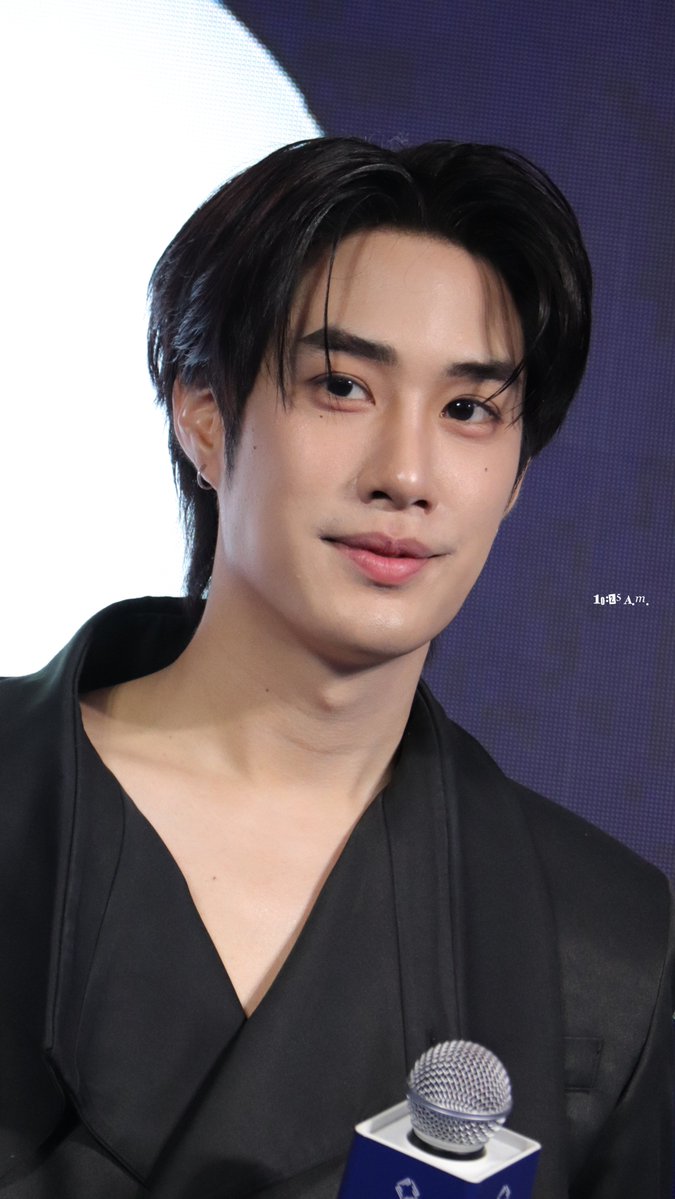 _1025am's tweet photo. สุดหล่อออออออ 💖

TFO SCENT OF MITH
#MITHxTleFirstone 
#TLE_mtm https://t.co/SkaQMjlIHo