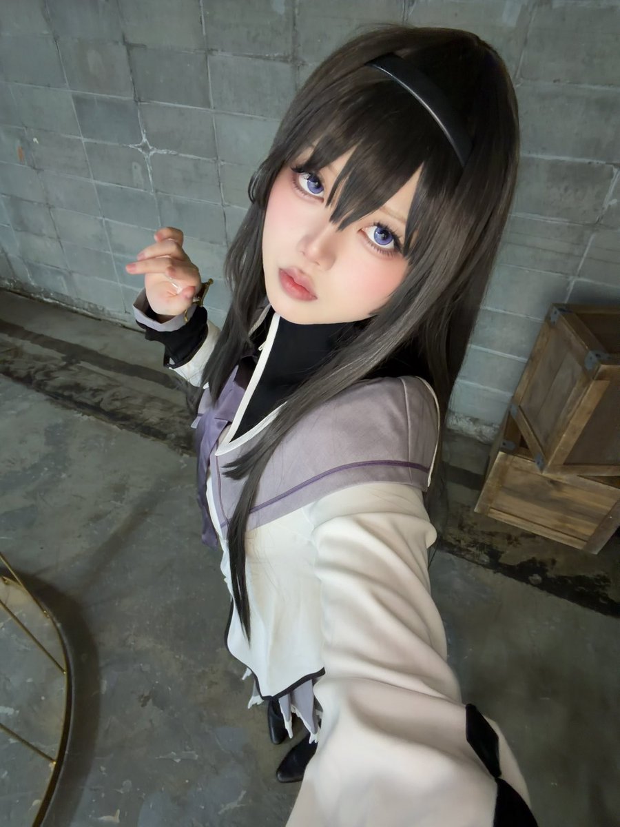 cos_soraoto's tweet photo. Cosplay コスプレ
ほむら撮影中〜！みんな揃ってて視界が幸せ🥲🥲 https://t.co/oXaeJOkLdJ