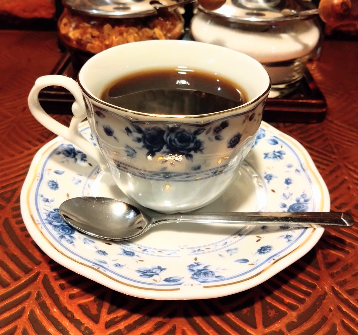 freshsalonjin's tweet photo. 本日の日替わりストレートコーヒーサービスは『ブラジル』です☕

#純喫茶 #レトロ #喫煙可 https://t.co/2lZ7Pxv94f