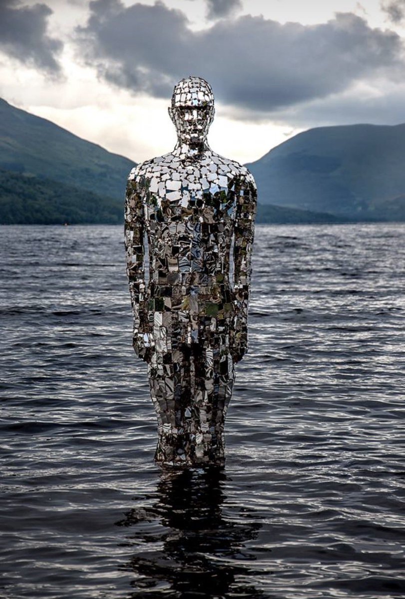 andyflyfisher's tweet photo. The Glass Man ‘Still’ at St Fillans, Loch Earn
#VisitScotland #Lochearn #StFillans https://t.co/ElQto7Dozs